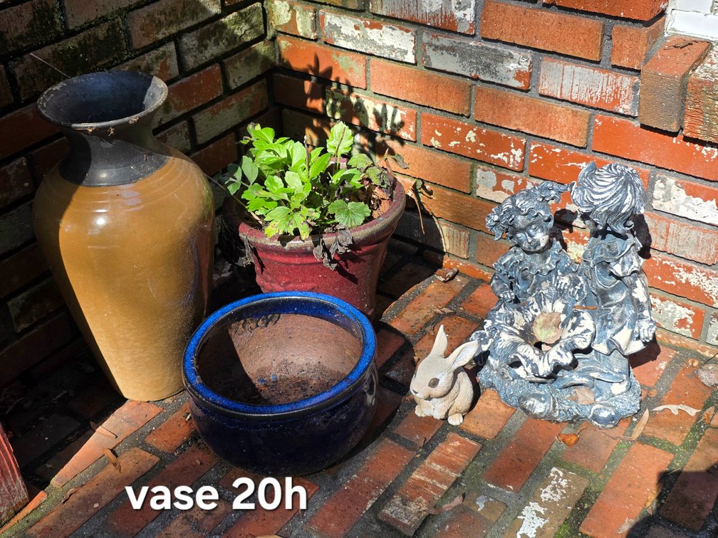 CERAMIC VASE, PLANTERS