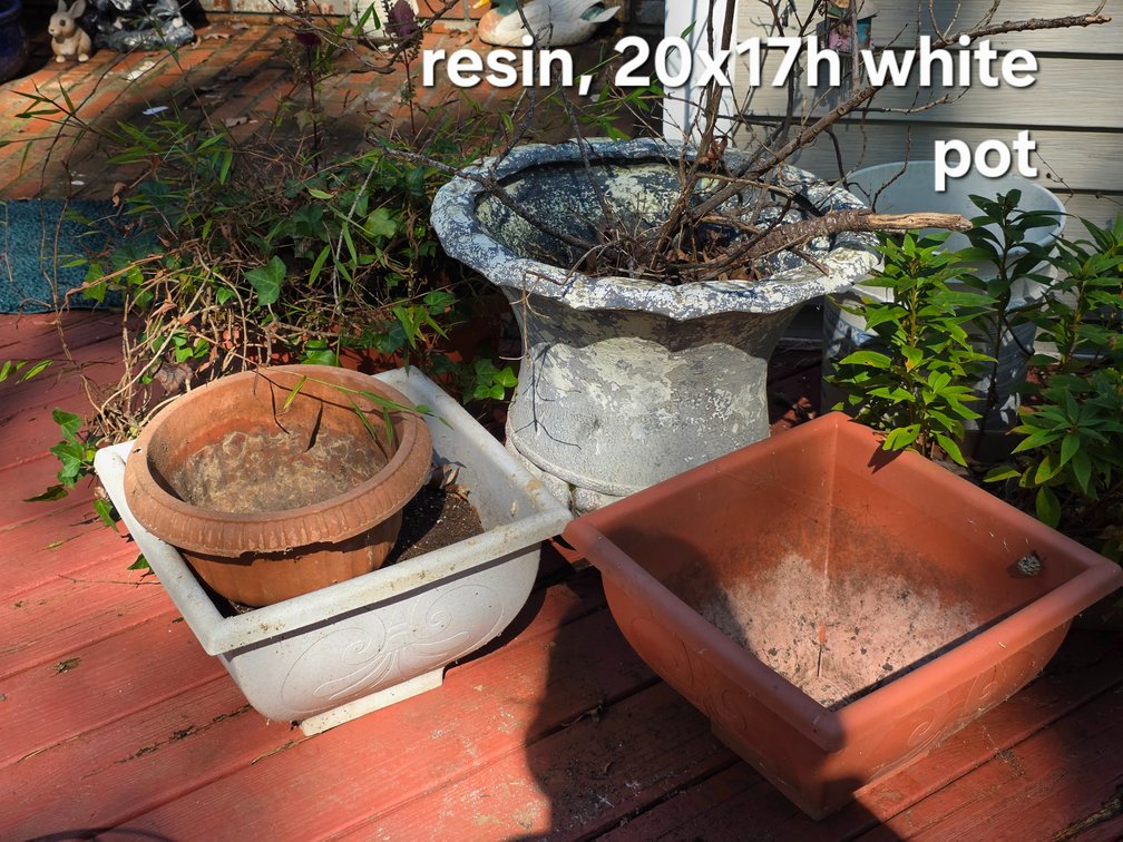 RESIN LARGE PLANTERS
