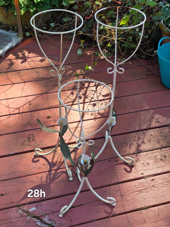 SET of WHITE IRON PLANT STANDS