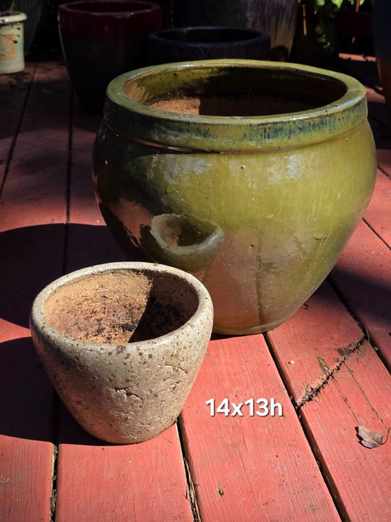 CERAMIC PLANTERS