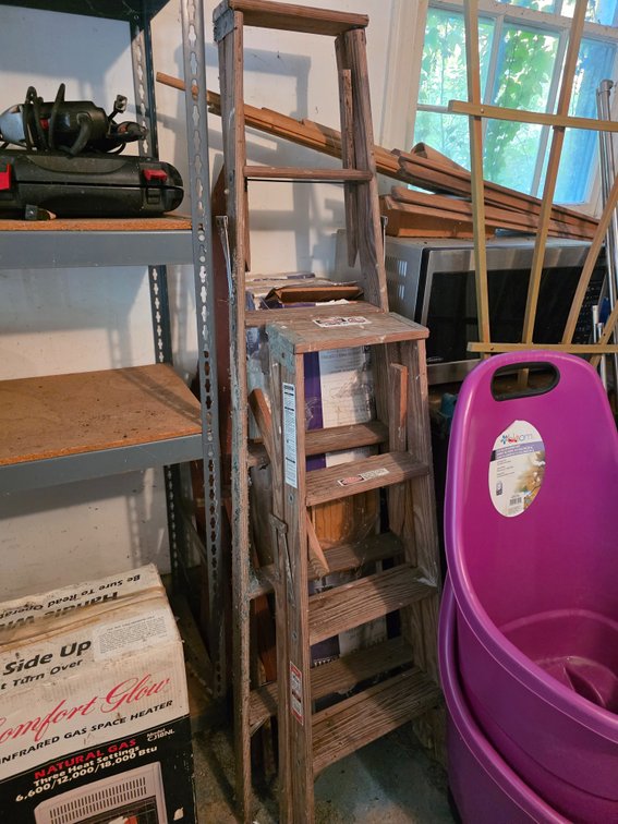 2 WOOD STEP LADDERS