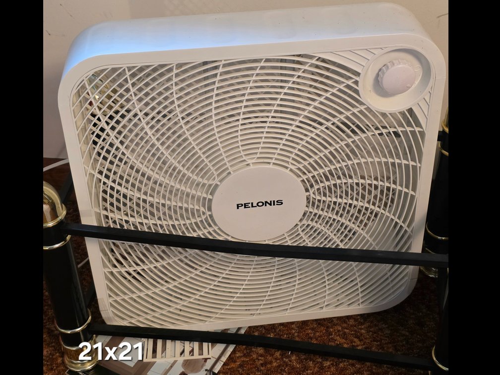 BOX FAN
