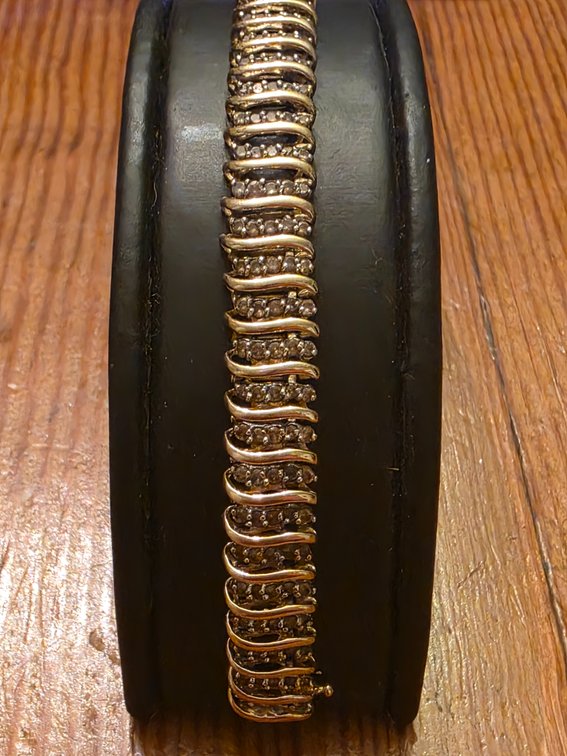 10K GOLD TENNIS BRACELET