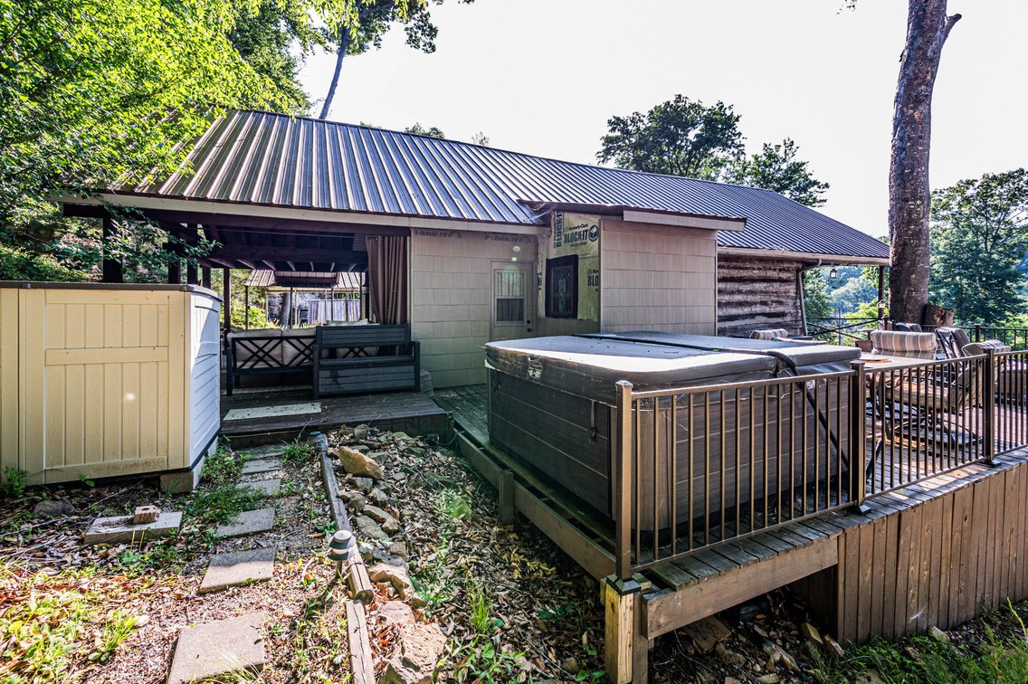 Image for 205 Shady Cliff Road・Lewisburg