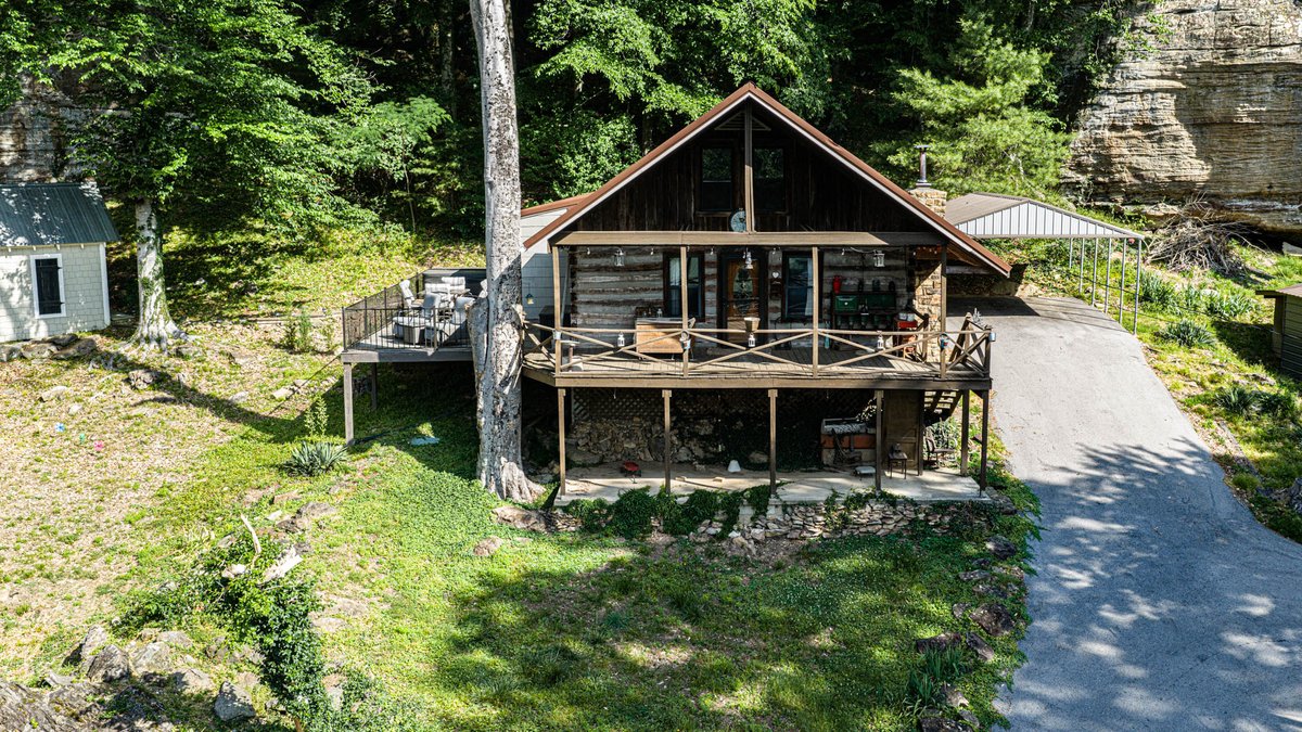Image for 205 Shady Cliff Road・Lewisburg
