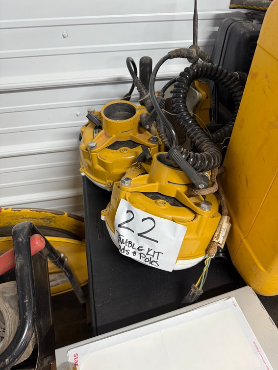 Trimble Kit - Heads & Poles for Bulldozer