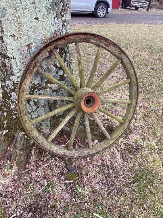 Wood Spoke Wagon Wheel 