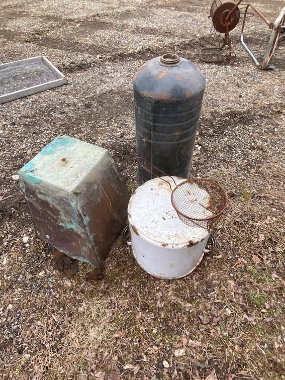Square Copper Tub, Enamel pot, Wire basket, black metal tank