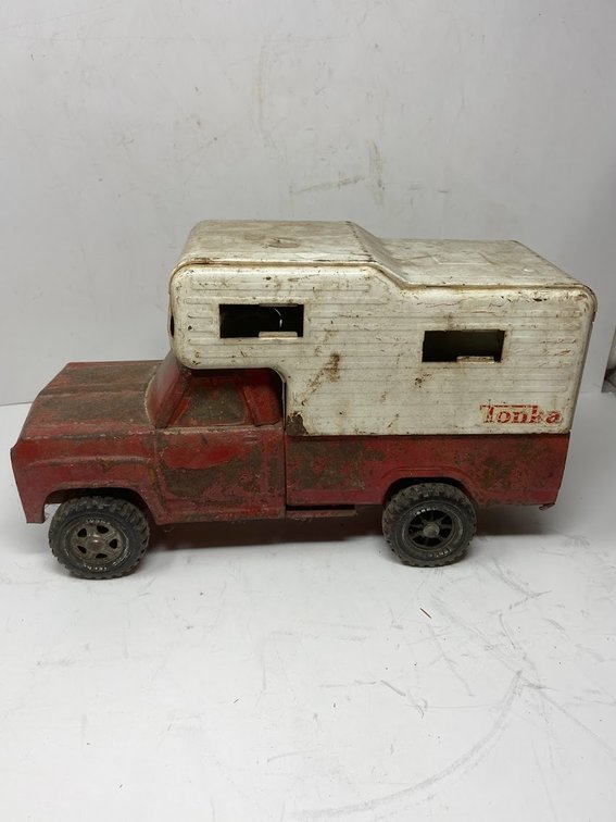 Tonka Red Truck with Camper Pick-up NO. 11060
