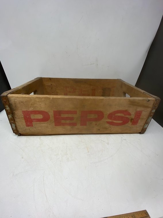 Pepsi Wood box approx. 12" D