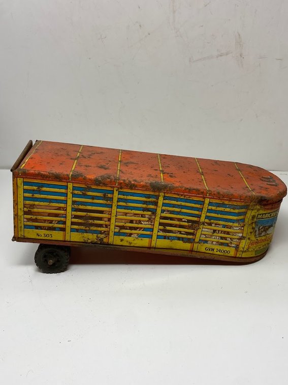 Vintage Marcrest Livestock Tin Trailer NO.303 -dented