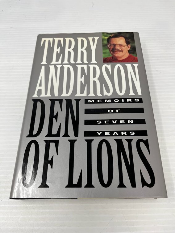 Memories of Seven Years, Den of Lions