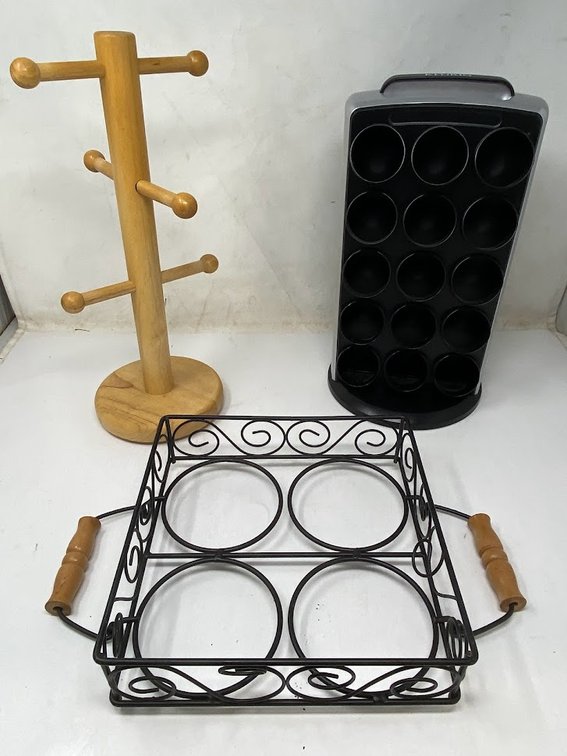 Coffee cup holder, K-Cup carousel, Decorative Wood handle Tray