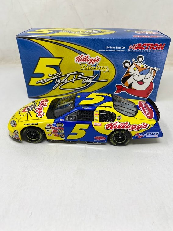 *SIGNED* Action: Kyle Bush NO.5, Stock Car 1:24 Scale 