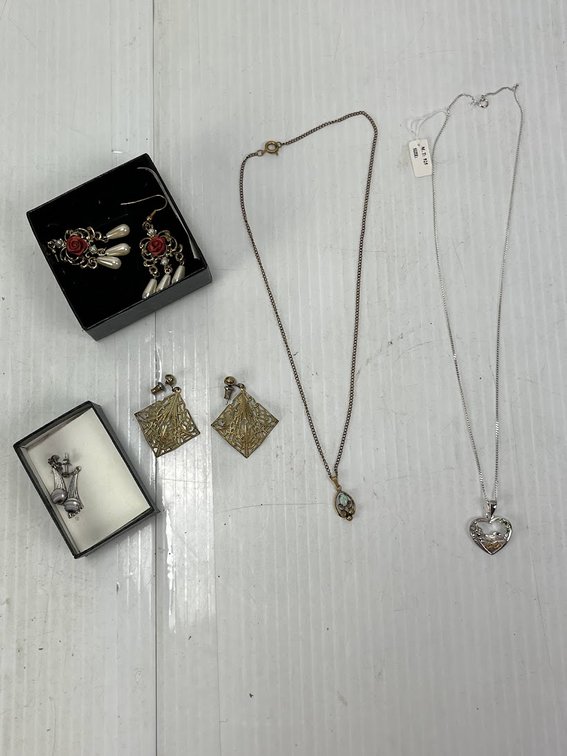 Costume Jewelry 