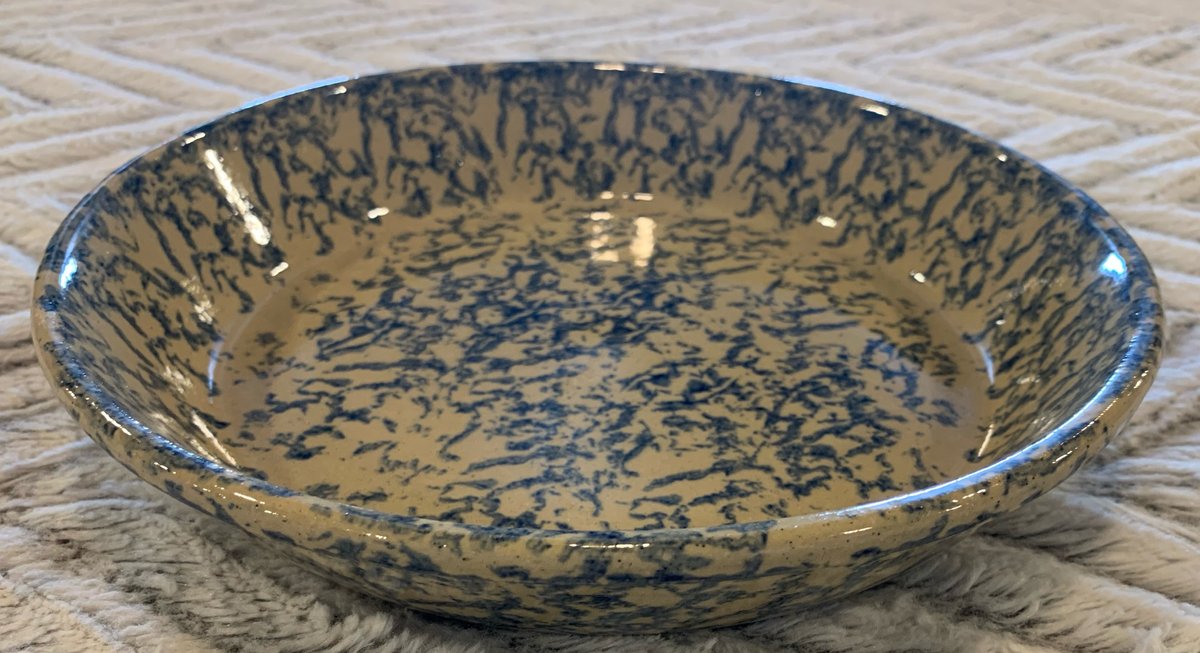 9” Roseville Ransbottom sponged pie plate