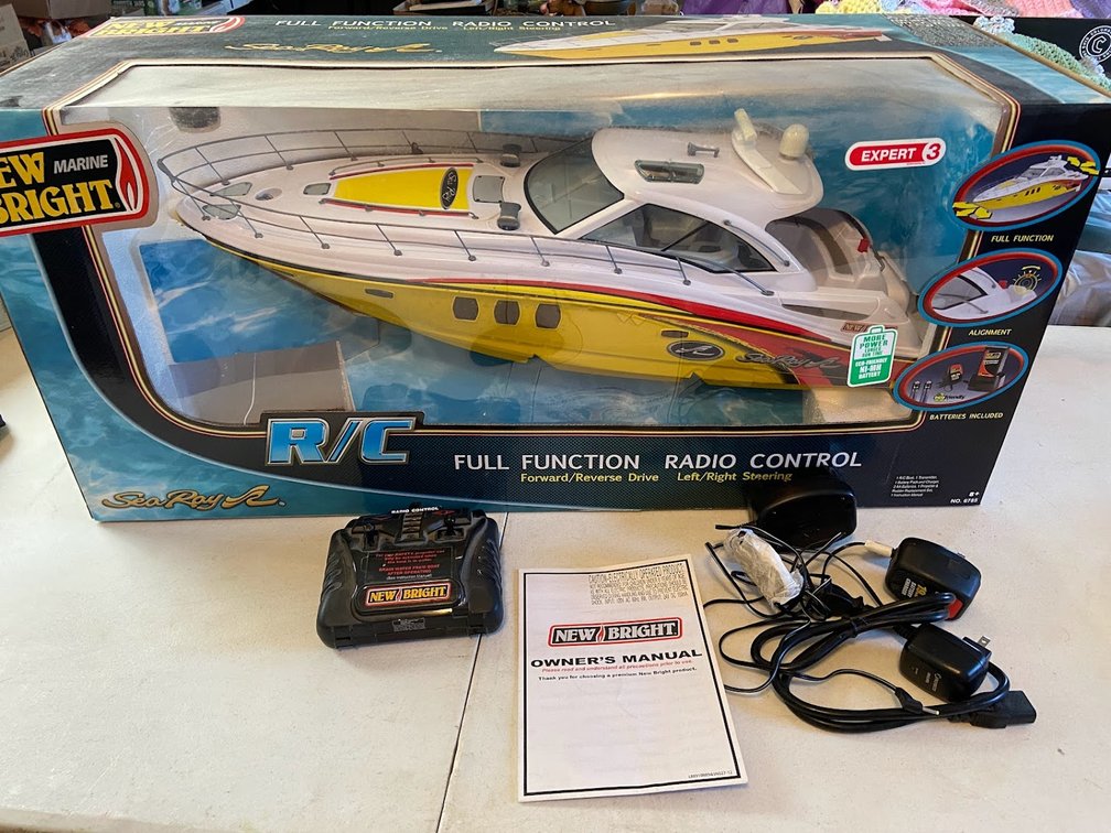 Full-function radio control boat