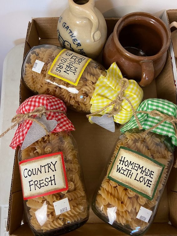 Country Fresh jar of pasta.