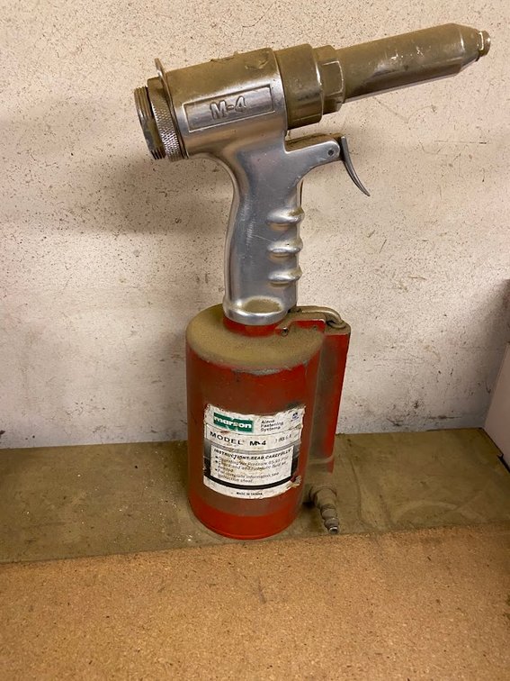 Marson Air Rivet Gun