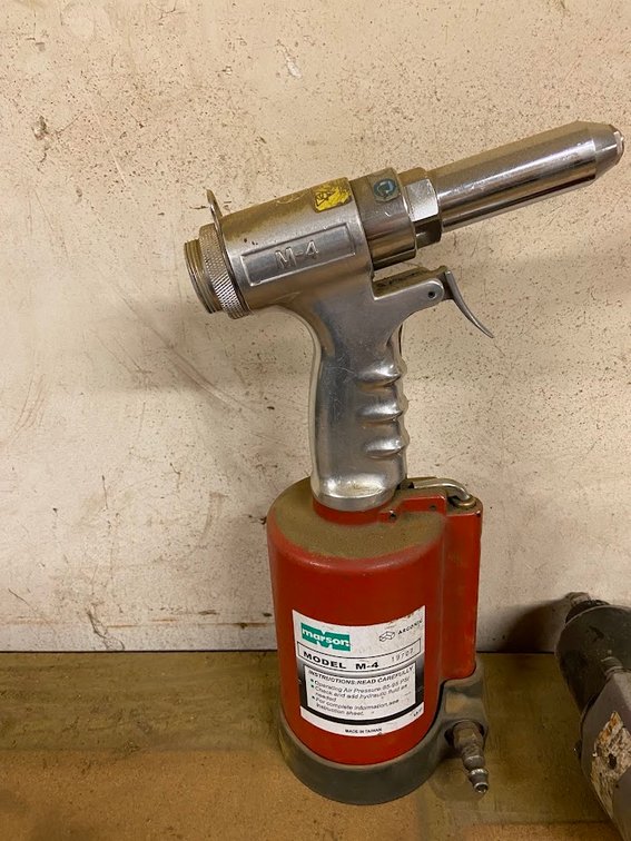 Marson Air Rivet Gun