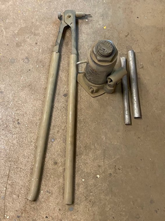 Pro Lift 12 Ton Hydraulic Jack