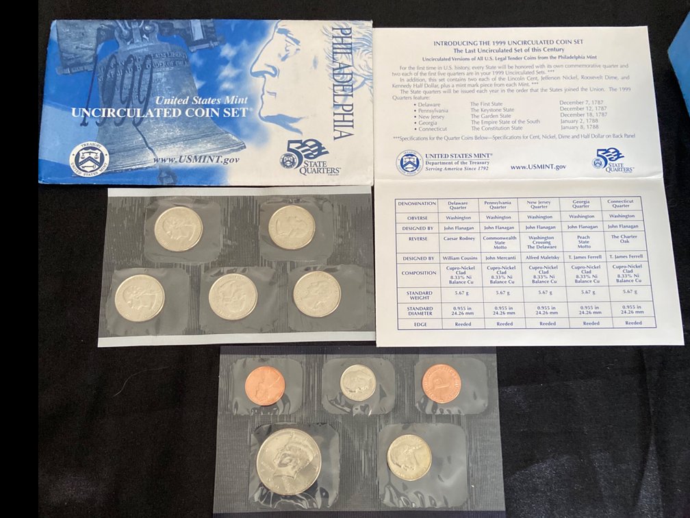 1999 United States Mint Coin Set Philadelphia 