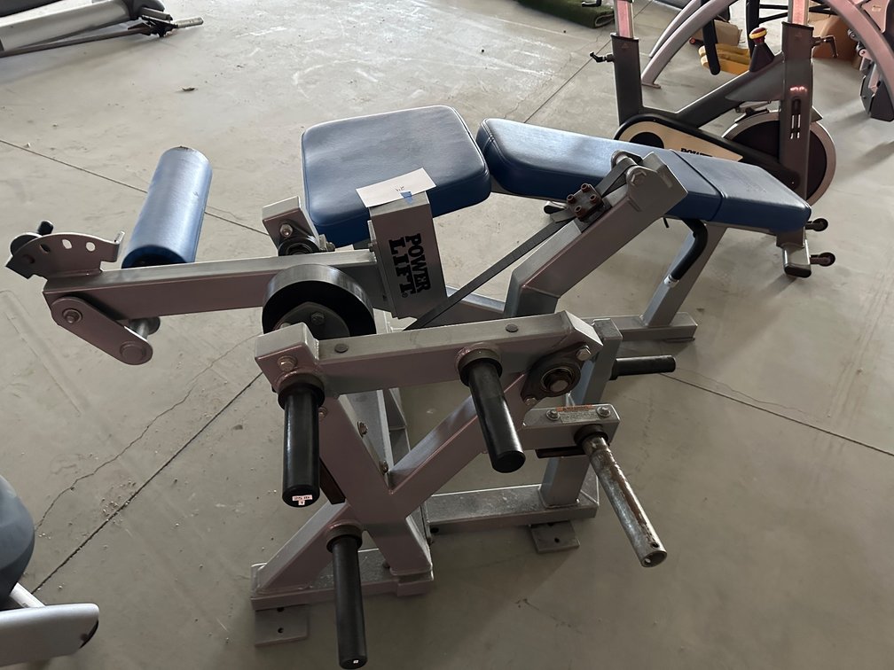 Power Lift Adjustable Leg Curl and Extension Machine