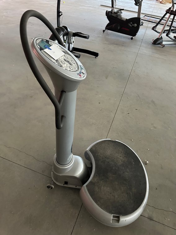 Dynatronics Vibrostimulation Exercise Machine with Control Panel