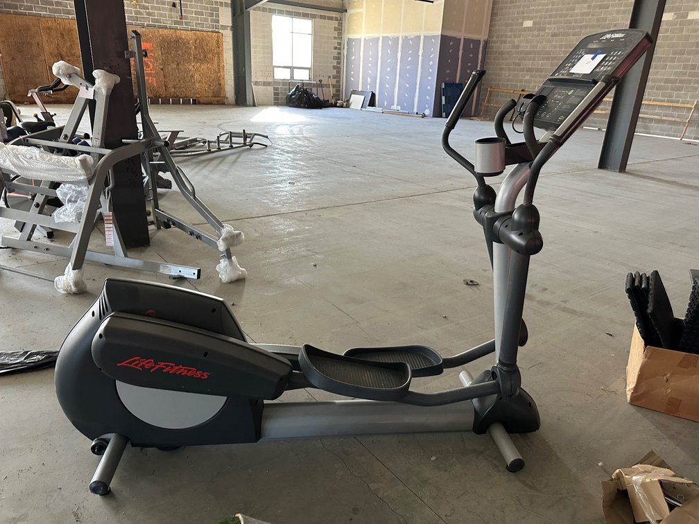 Life Fitness CLSX Elliptical Cross-Trainer with Digital Display