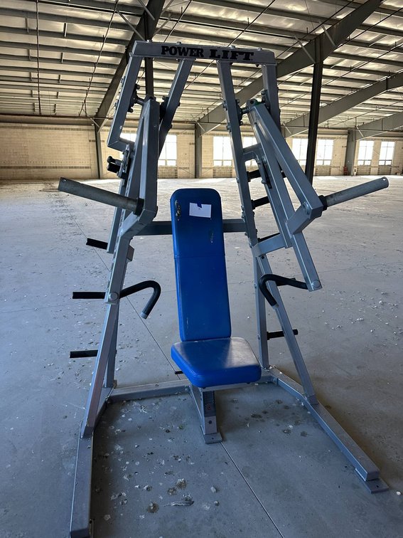 Power Lift Plate-Loaded Incline Chest Press Machine