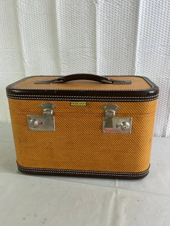 Wheary Woven Travel Vanity Case With Leather Trim and Mirror