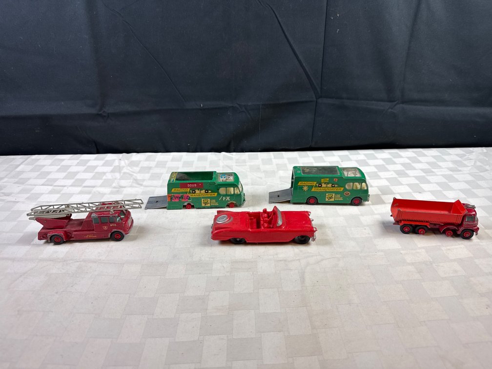 Five Matchbox King Size Vehicles, Made by Lesney, Missing Wheels