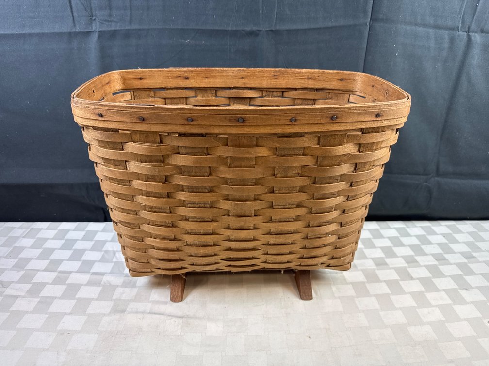 1983 Longaberger Footed Magazine Basket With Woven Design