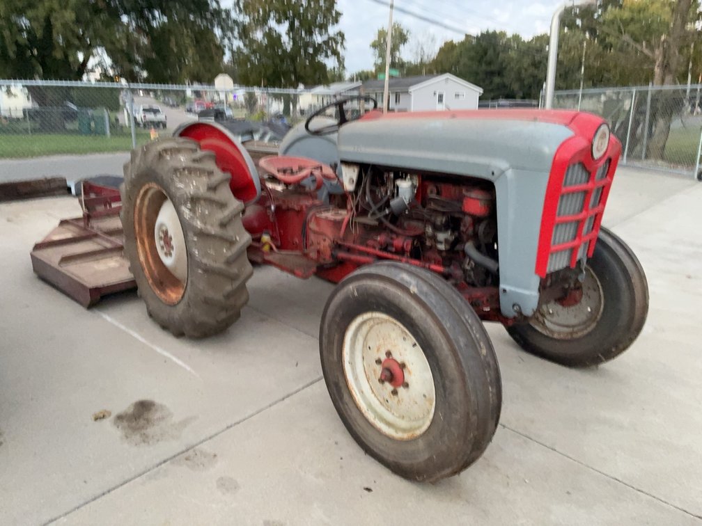 Ford 800 Series Tractor With Rotary Mower