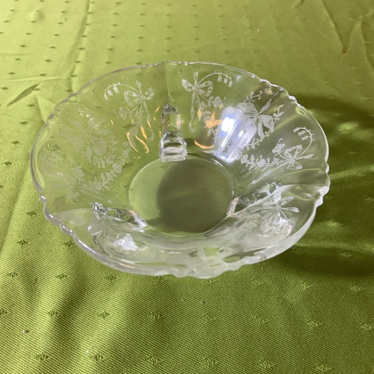 Heisey Orchid Etch Three Toad Glass Bowl