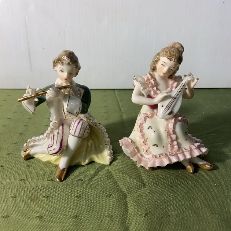 Porcelain Musician Figurines 3648A 3643B