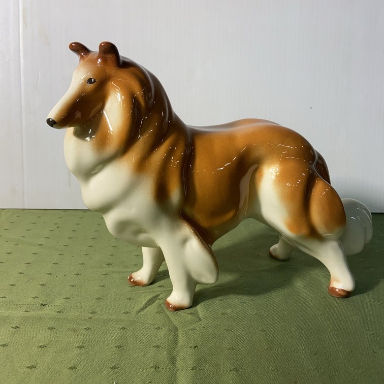 Porcelain Collie Dog Figurine, 8.5 Inches Long