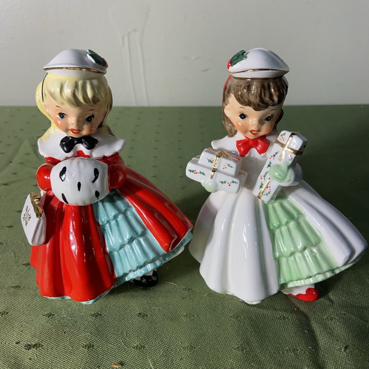 1957 Napco Christmas Figurines Pair AX1690F/A