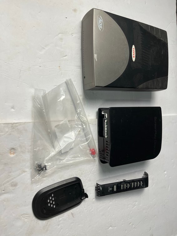 Iomega ScreenPlay Director, ADS Tech USBX-804 Lot