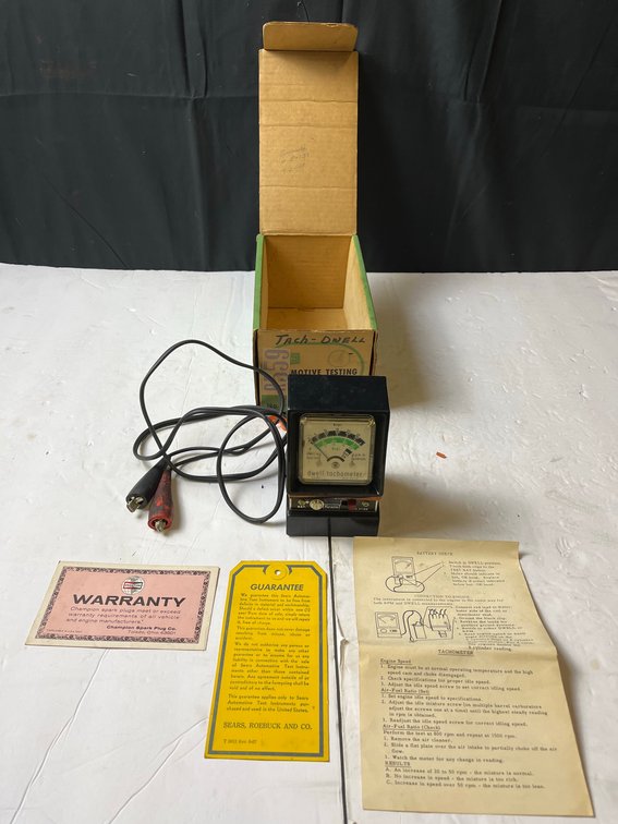 Sears Model 2138 Dwell Tachometer With Box