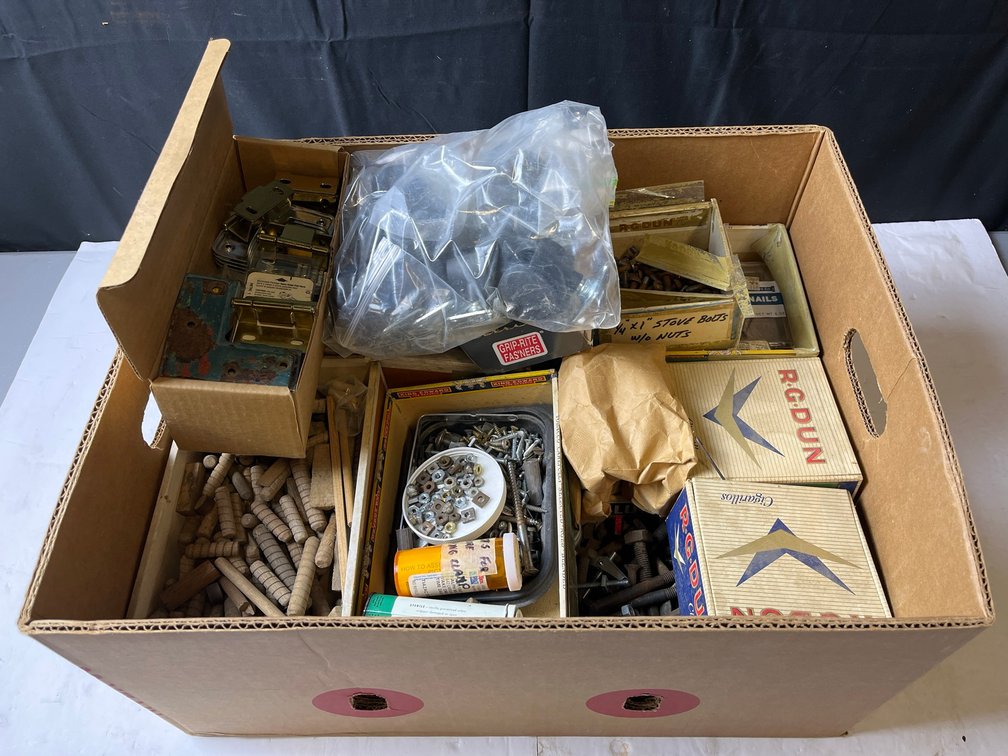 Hardware, Hinges, Screws, and Fittings
