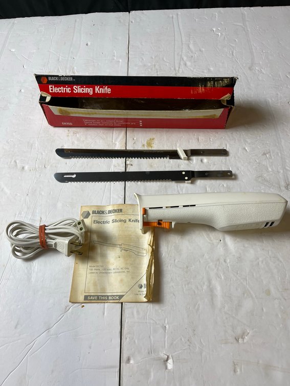 Black+Decker Electric Slicing Knife EK150
