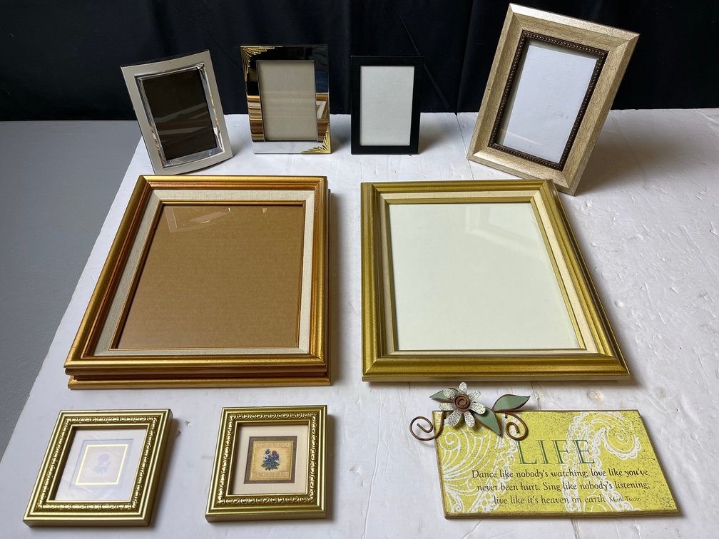 Decorative Frames and Plaques Lot