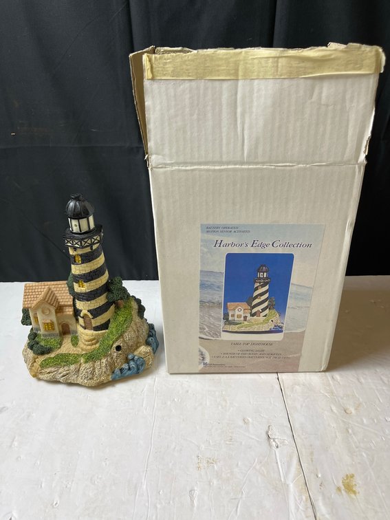 Harbor's Edge Collection Tabletop Lighthouse
