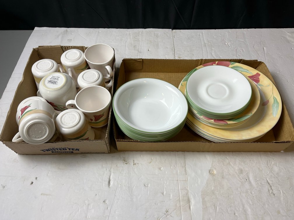 Corelle by Corning Dinnerware Set, 16 Pieces