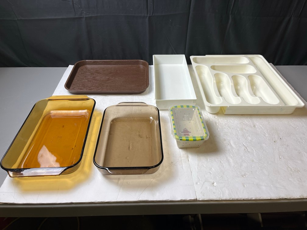 Bakeware and Kitchen Organizer Lot