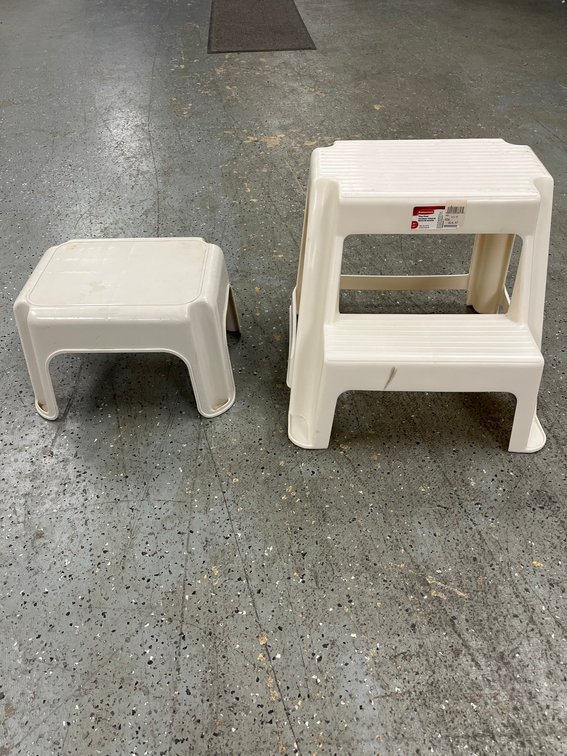 Rubbermaid Plastic Step Stool Pair, White