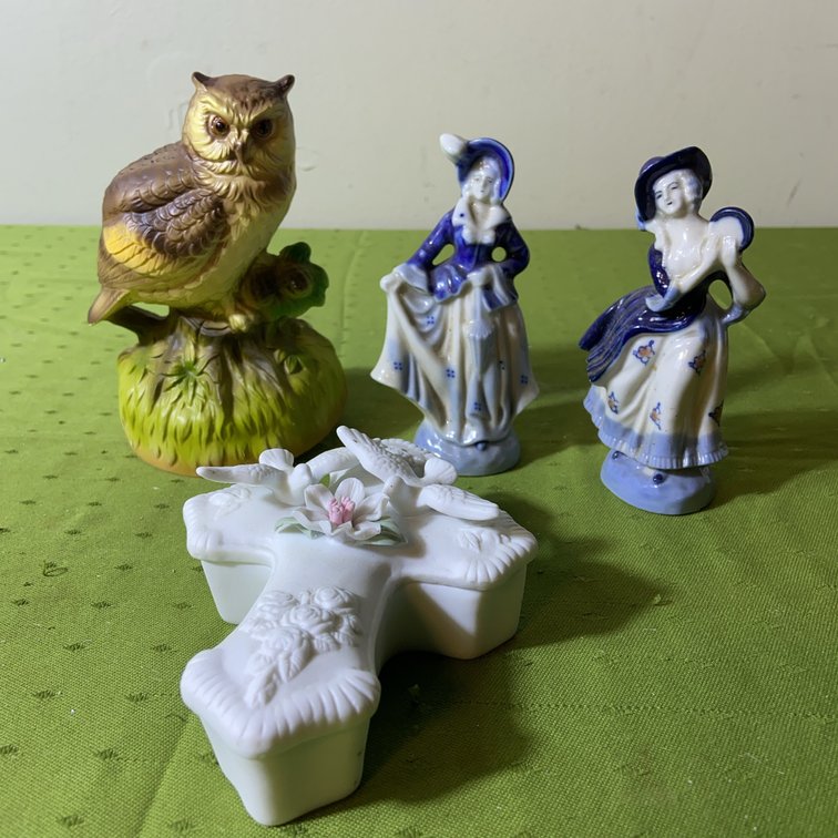 1973 Owl Music Box and Occupied Japan Figurines