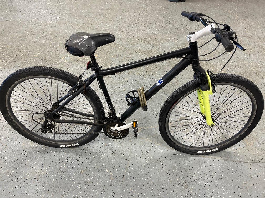 Black Mountain Bike With Shimano Rear Derailleur
