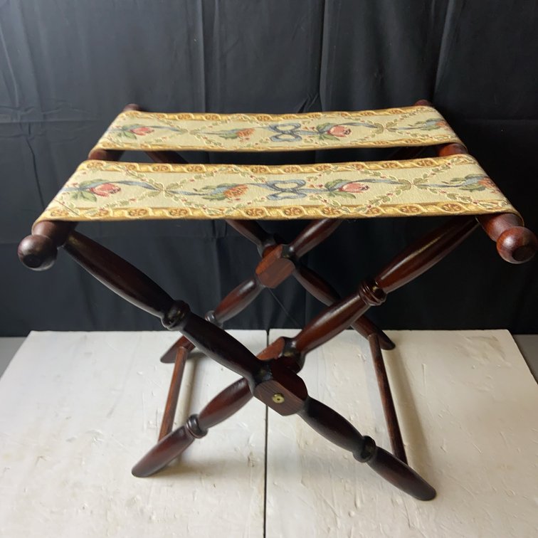 Wood Folding Bench With Tapestry Top